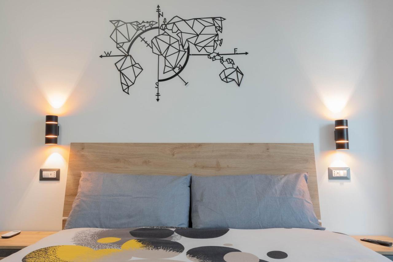Apartment L&M, Rhomilanofiera Bollate Kültér fotó