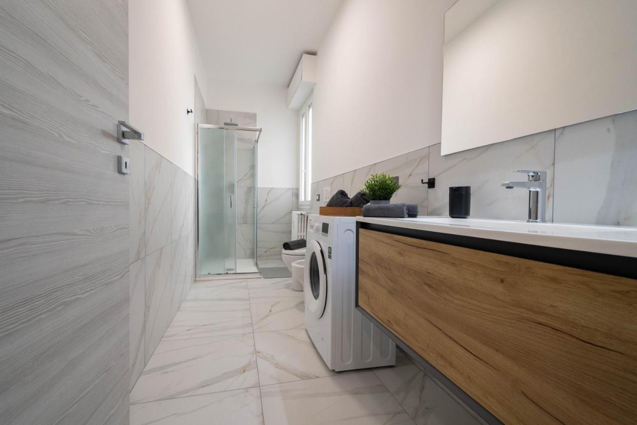 Apartment L&M, Rhomilanofiera Bollate Kültér fotó