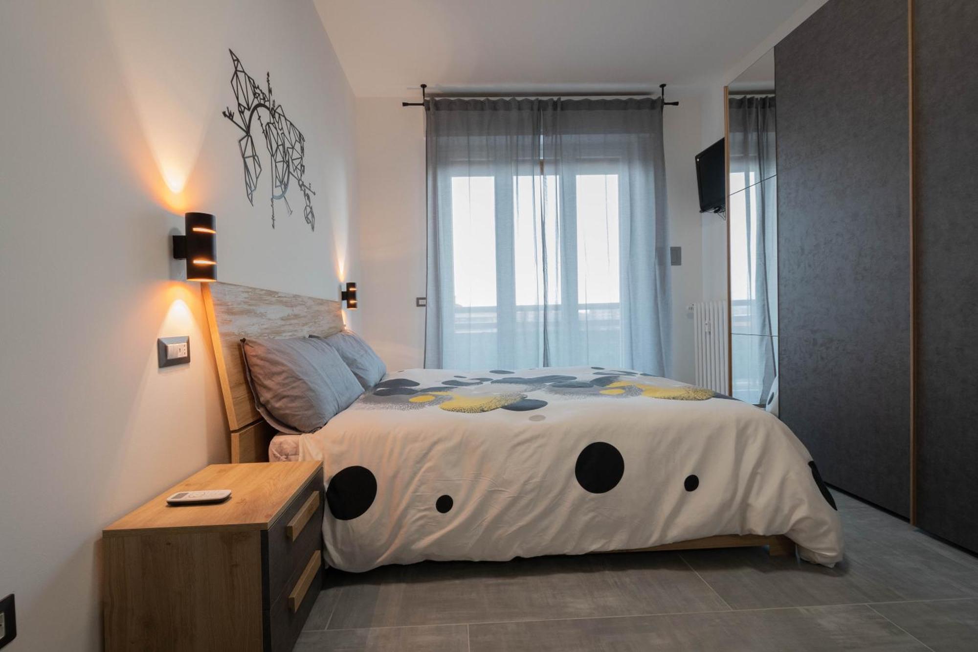 Apartment L&M, Rhomilanofiera Bollate Kültér fotó